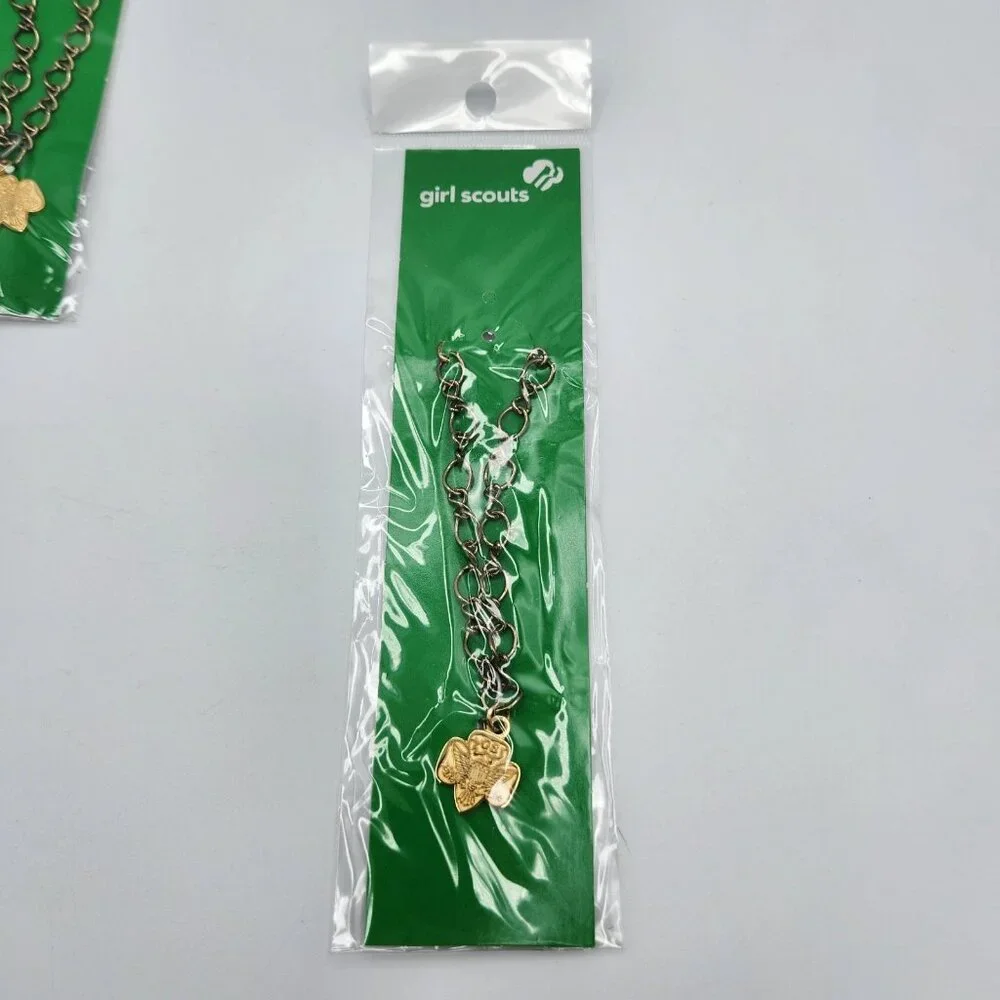 Girl Scout Trefoil BRACELET +Trefoil Charm Jewelry award GIFT NEW Lot Of 10